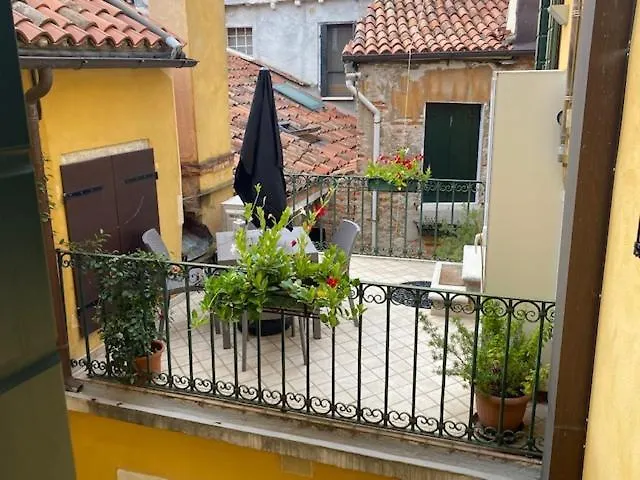 Residenza De L'osmarin Vendégház 4*