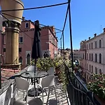 Residenza De L'osmarin Pensionat