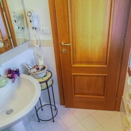 ゲストハウス Residenza De L'osmarin ヴェネツィア