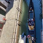 Residenza De L'osmarin Pensión Venecia