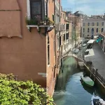Residenza De L'osmarin Pensión Venecia