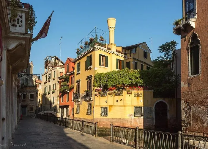 Residenza De L'osmarin Affittacamere 4*